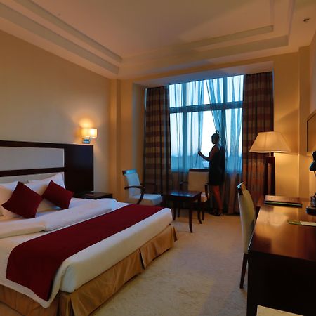 Harmony Hotel Addis Abeba Esterno foto