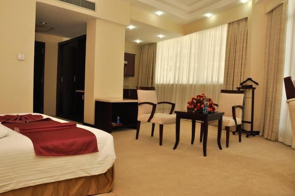 Harmony Hotel Addis Abeba Esterno foto