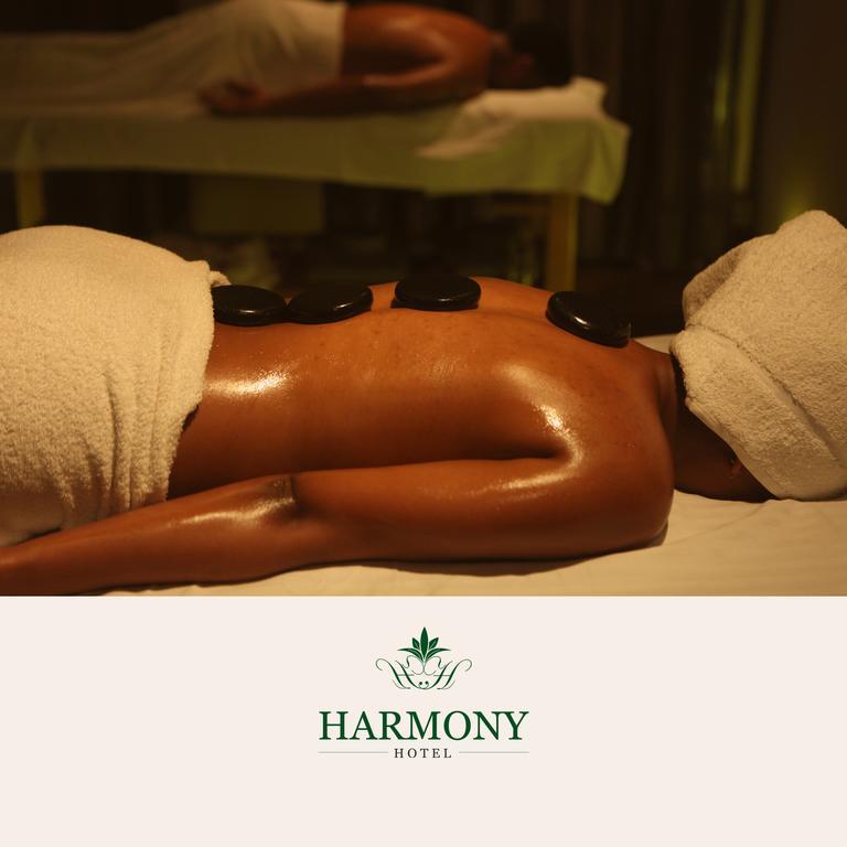 Harmony Hotel Addis Abeba Esterno foto