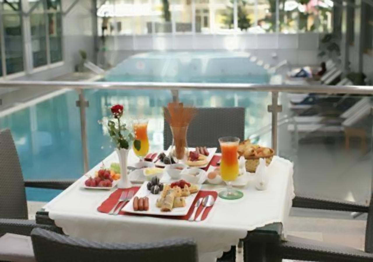 Harmony Hotel Addis Abeba Esterno foto
