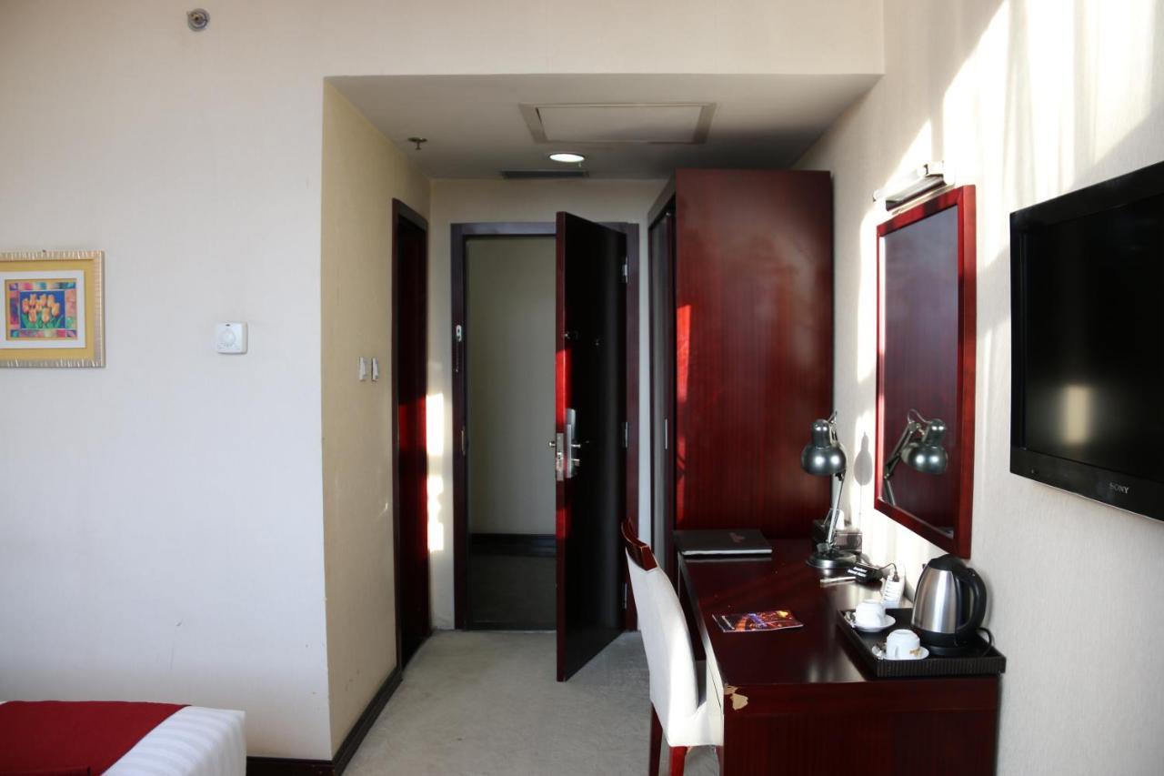 Harmony Hotel Addis Abeba Esterno foto